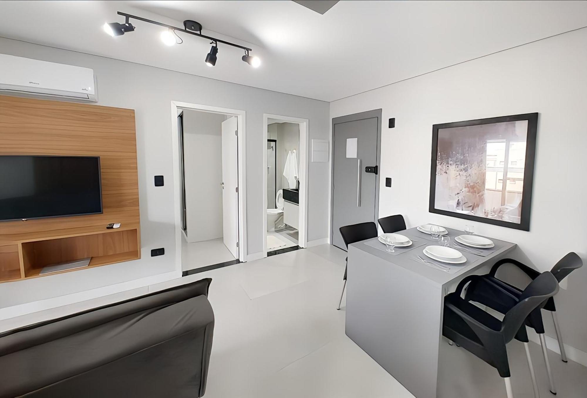 Apto Com Lazer Completo, Piscina, Ar, Mercadinho E Pet Friendly A 1 Min Da Praia Praia Grande (Santos) Ngoại thất bức ảnh